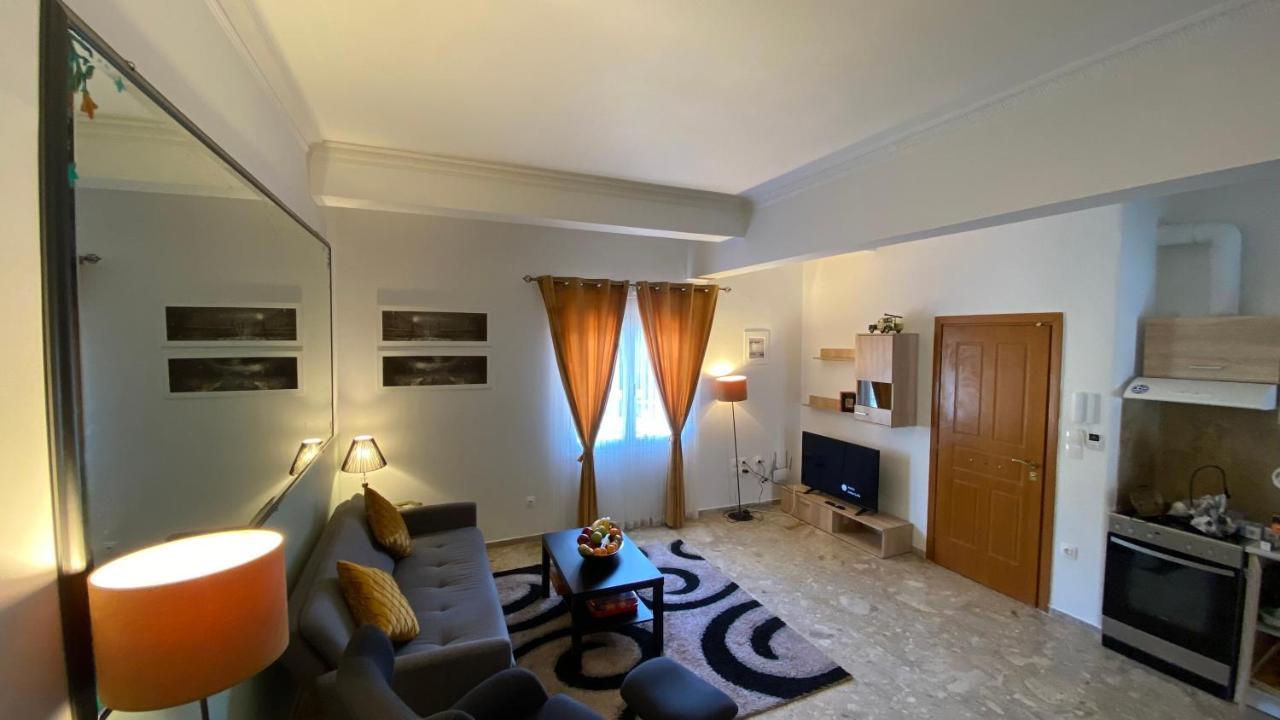 Patras Golden Suite Exterior foto