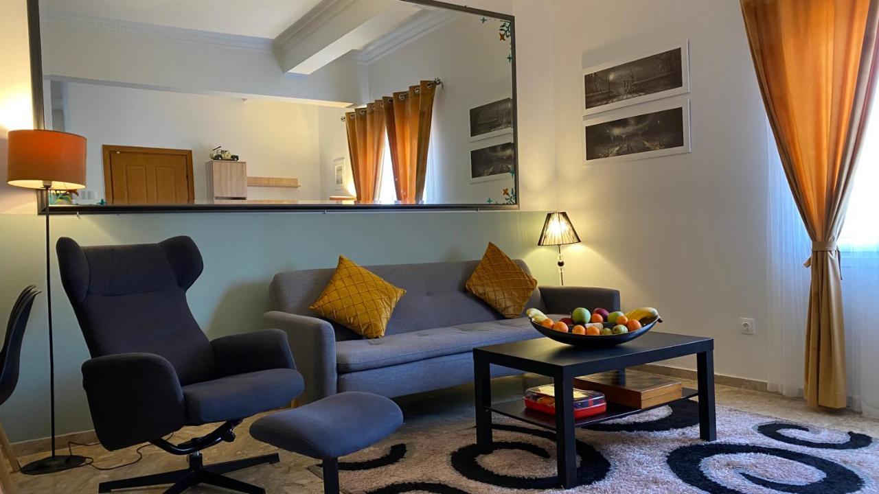 Patras Golden Suite Exterior foto